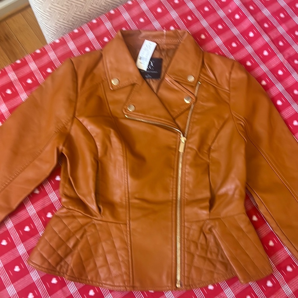 Small mustard color leather jacket